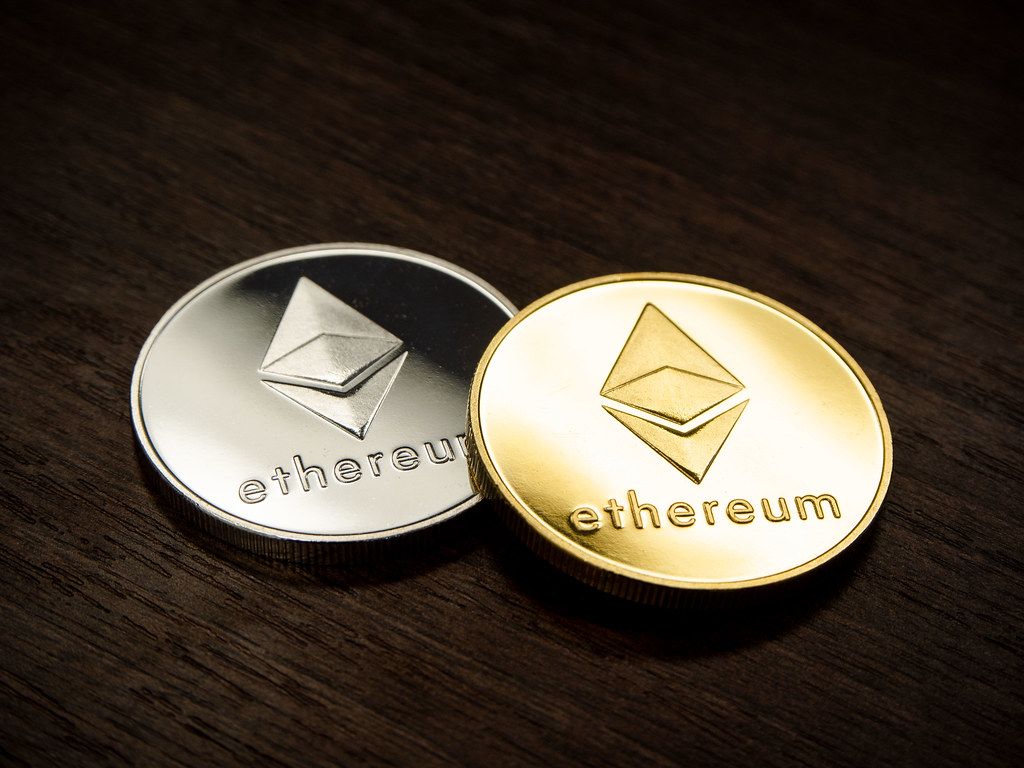 Monedas de Ethereum en Articulo de Factoro
